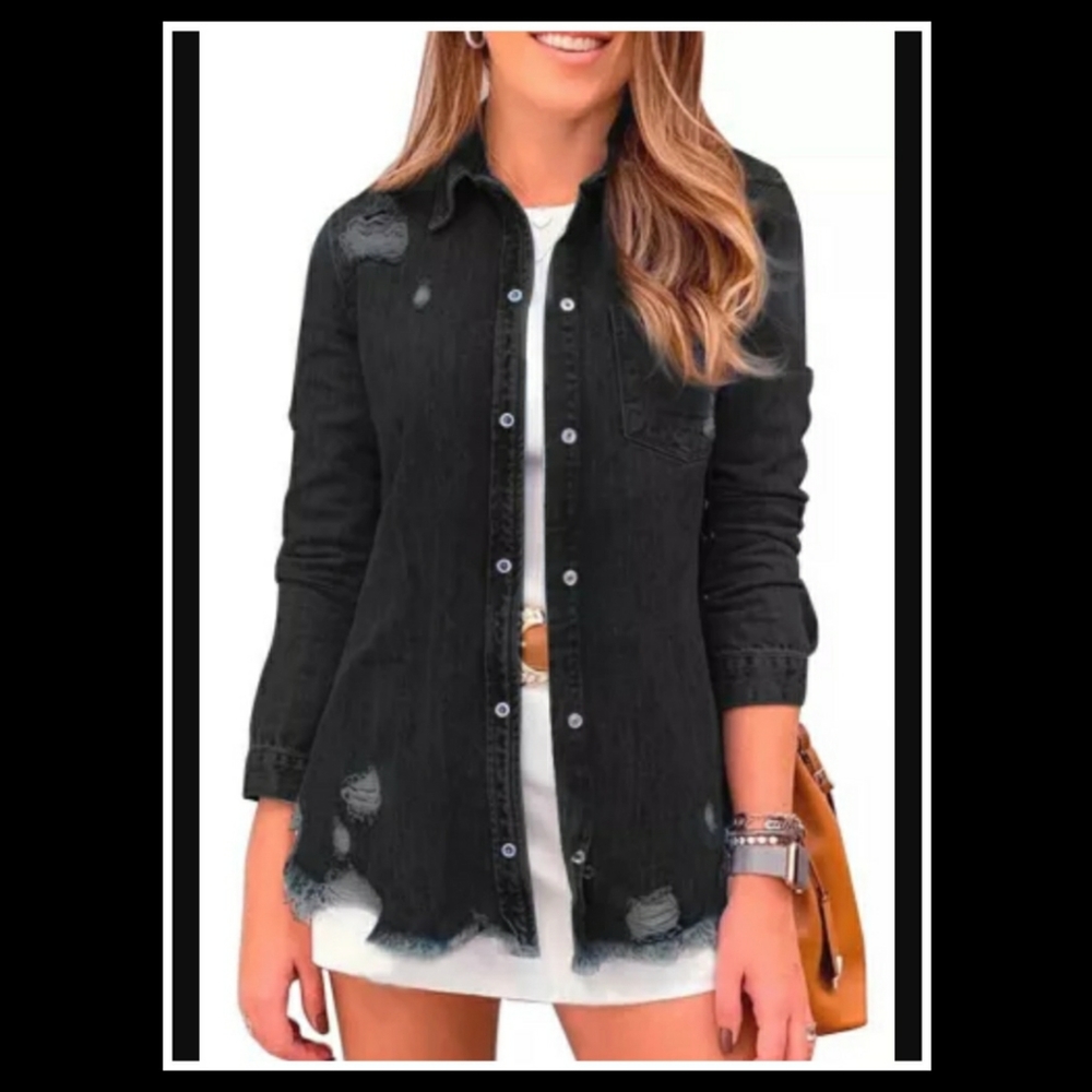 🎊HP🎊🖤Ripped Denim Jacket🖤 - Picture 3 of 3